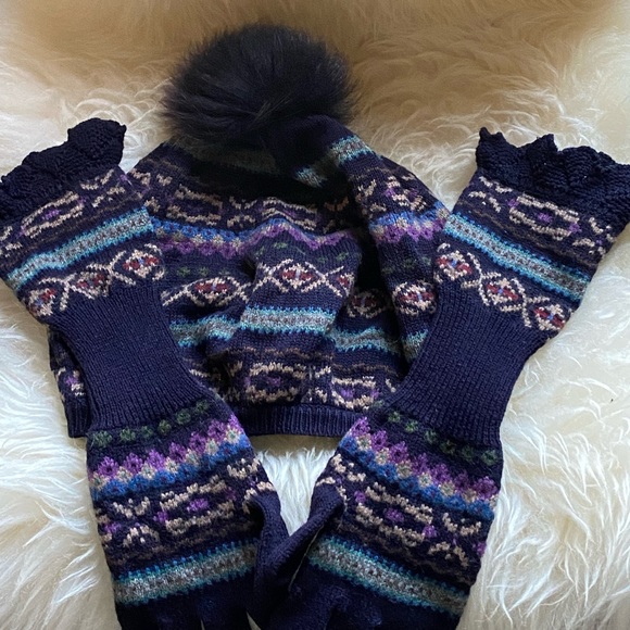 Ralph Lauren Other - RALPH LAUREN  KNITTED HAT And GLOVES SET